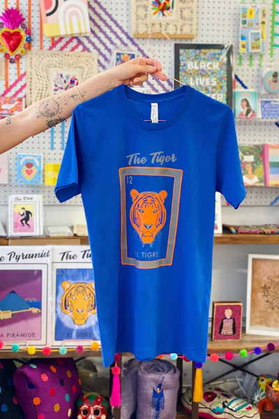 ShopMucho Memphis Tigers Graphic Tee- The Tiger - Memphis Tigers T-Shirt